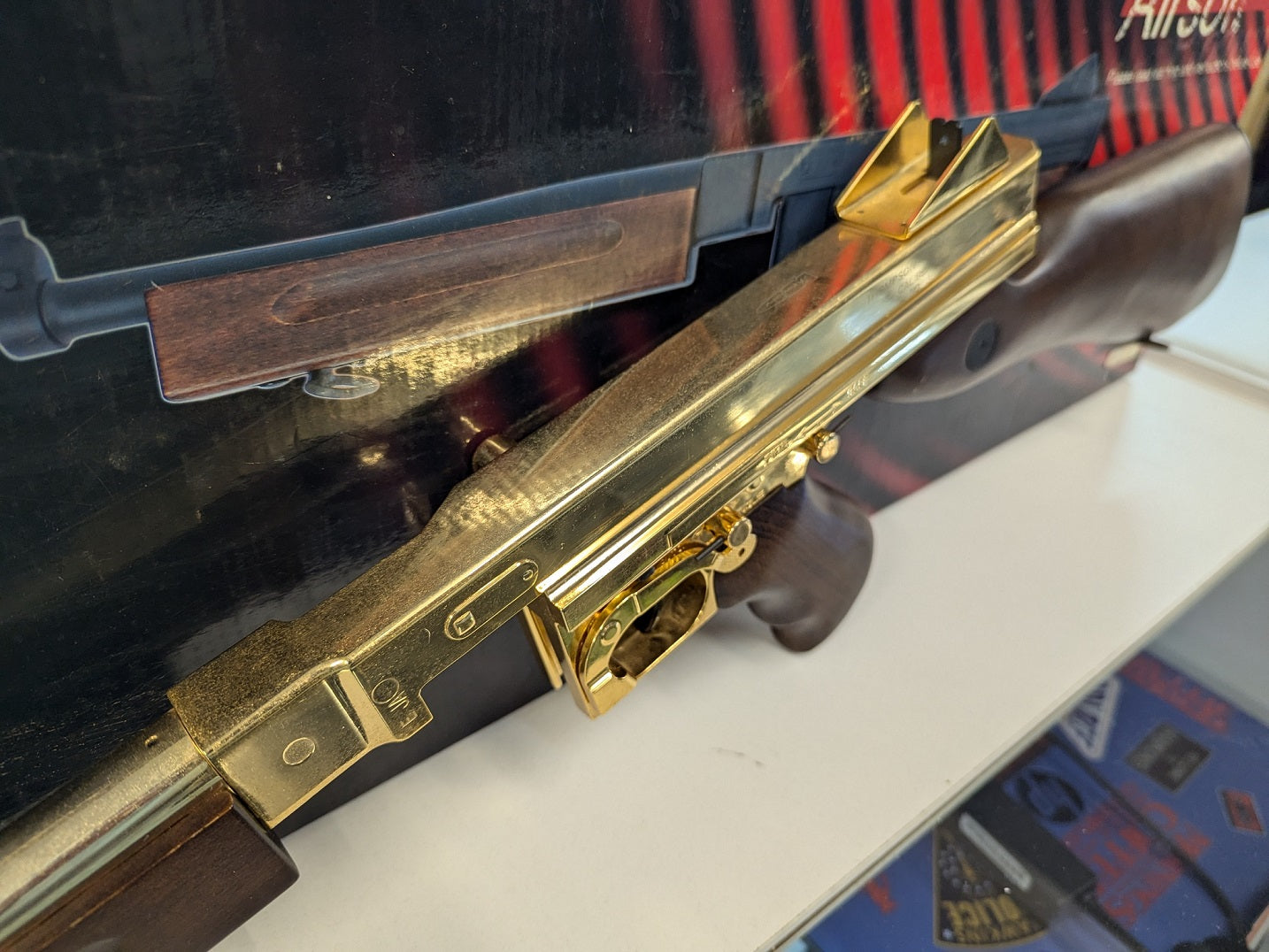 Second Hand Airsoft King Arms Thompson 23K Gold Plated 6mm RIF AEG Airsoft Rifle