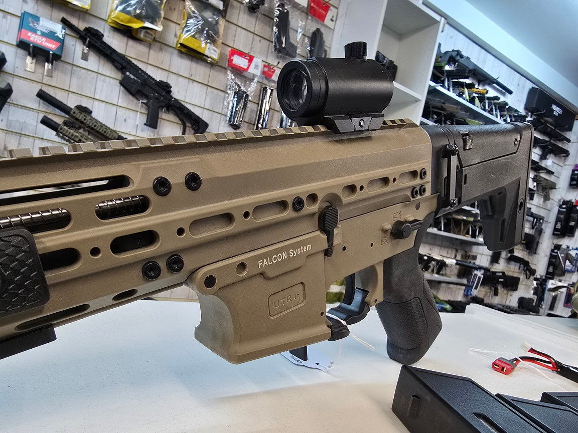 Second hand Double Eagle UTR45 6mm RIF AEG Airsoft Rifle