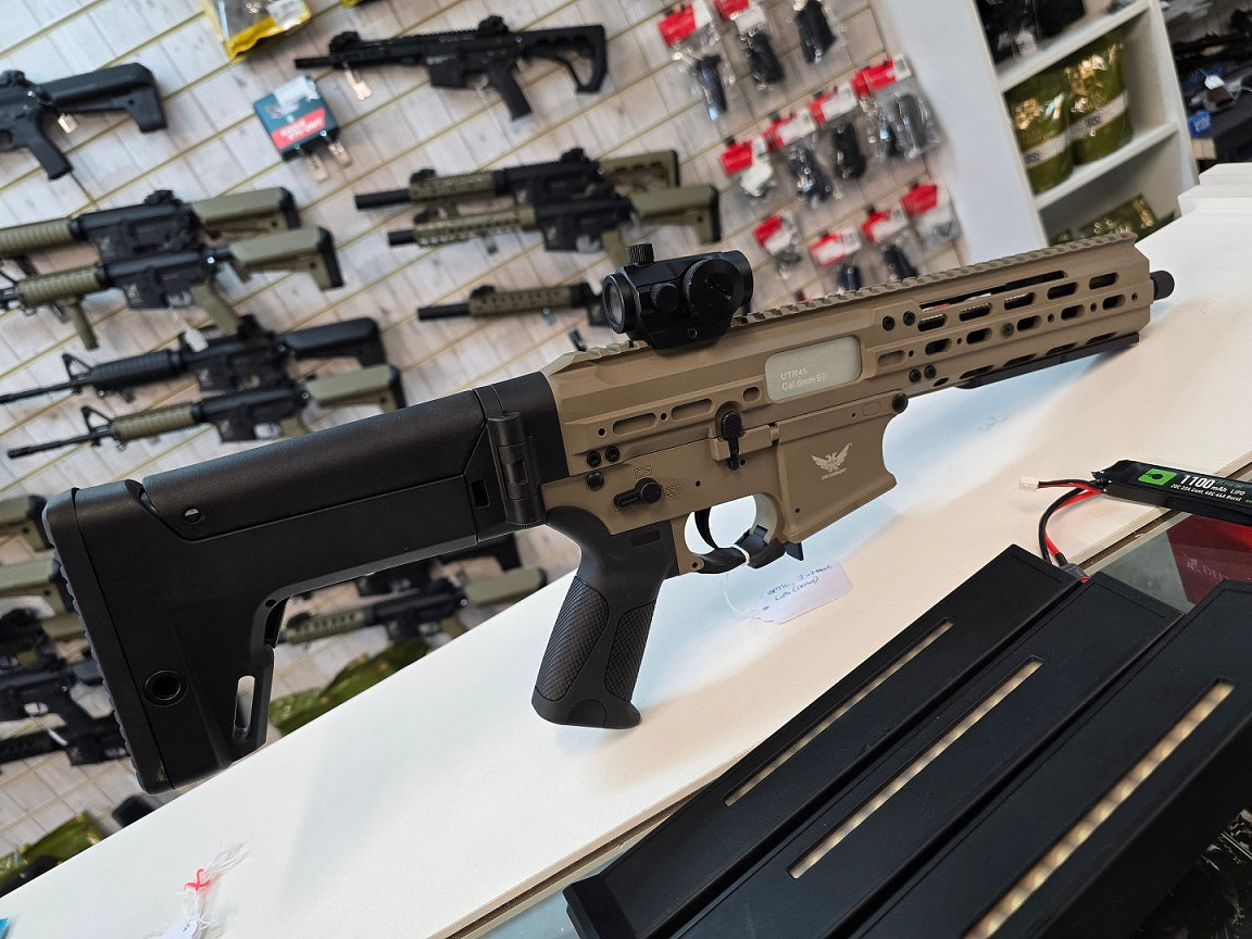 Second hand Double Eagle UTR45 6mm RIF AEG Airsoft Rifle