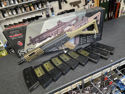 Second hand ICS SIG 552 6mm RIF AEG Airsoft Rifle