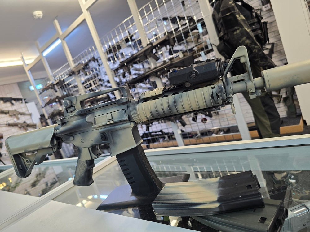 Second hand Lancer Tactical LT 6mm RIF AEG Airsoft Rifle